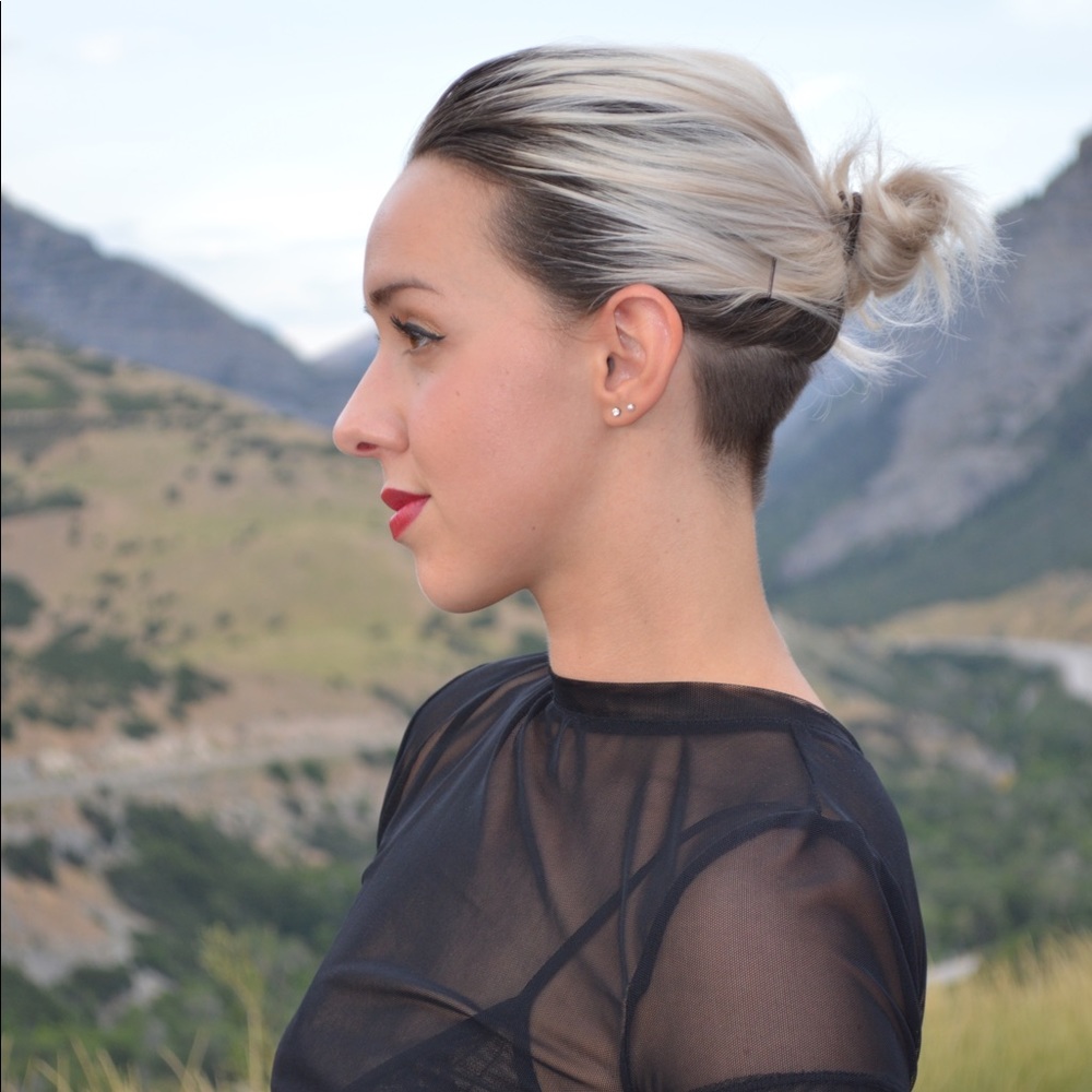 Meet your Posher, Kenzie